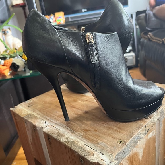 Gucci Peep Toe High Heel Ankle Booties - Picture 5 of 9